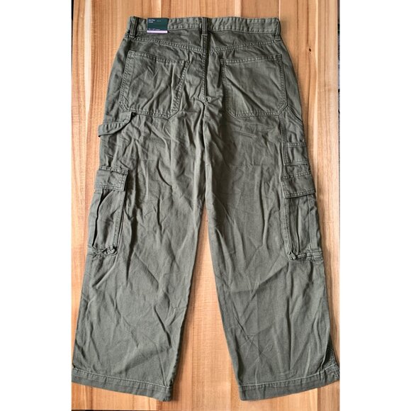 Wild Fable Junior Teens Mid-Rise Regular Fit Cargo Pants Olive Green Size 12 - Picture 3 of 16